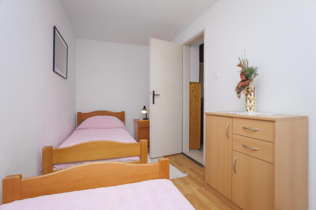 Holiday Home Neda فيلا لوكا المظهر الخارجي الصورة