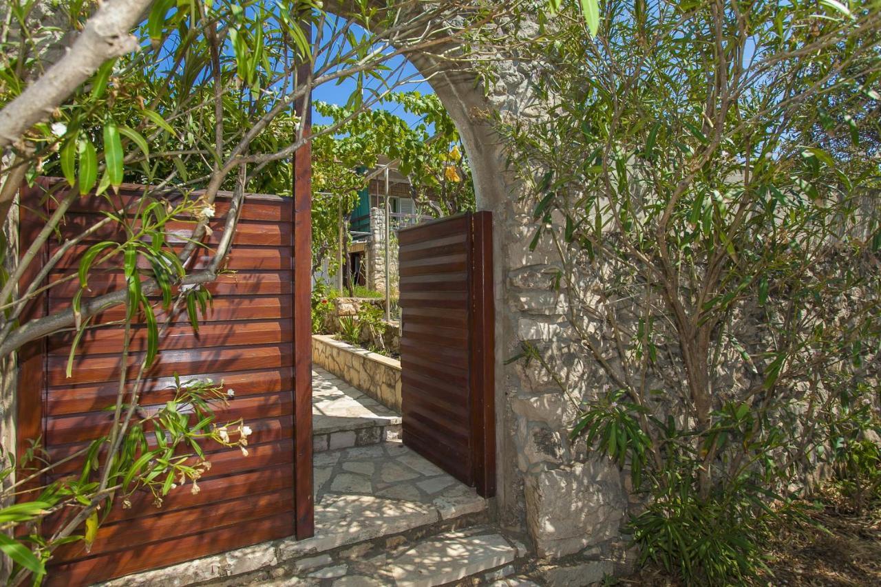 Holiday Home Neda فيلا لوكا المظهر الخارجي الصورة